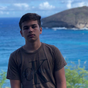 Meet your Posher, Javier